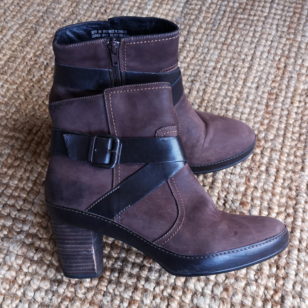 Clarks Artisan leather ankle boots